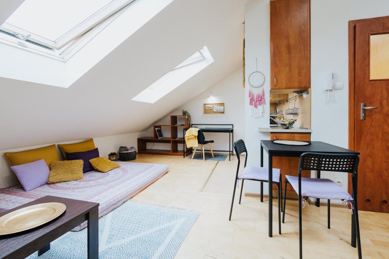 Happynest In Old Town Appartamento Cracovia Esterno foto