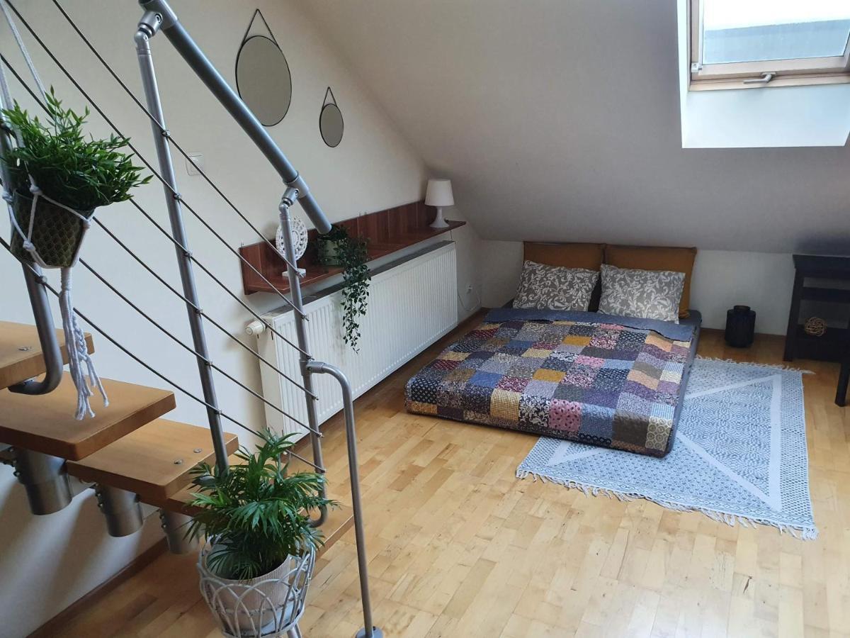 Happynest In Old Town Appartamento Cracovia Esterno foto